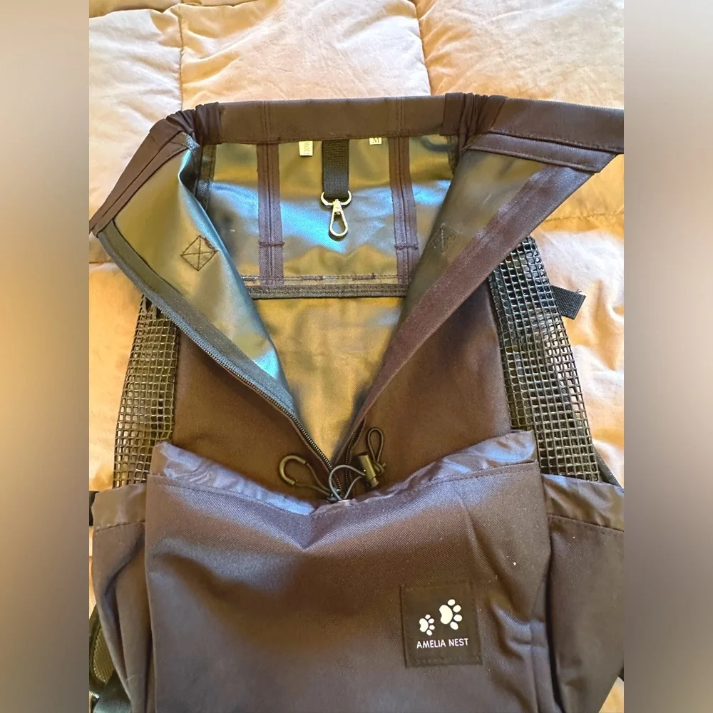 Amelia Nest Dog Carrier/Backpack